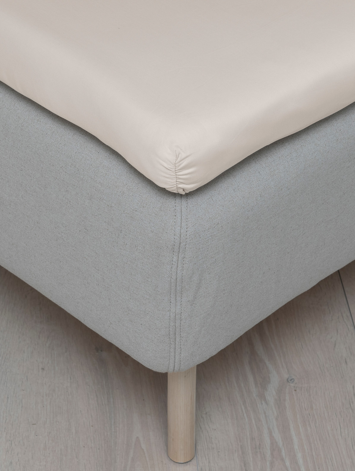 Konvoluttlaken sateng lys beige