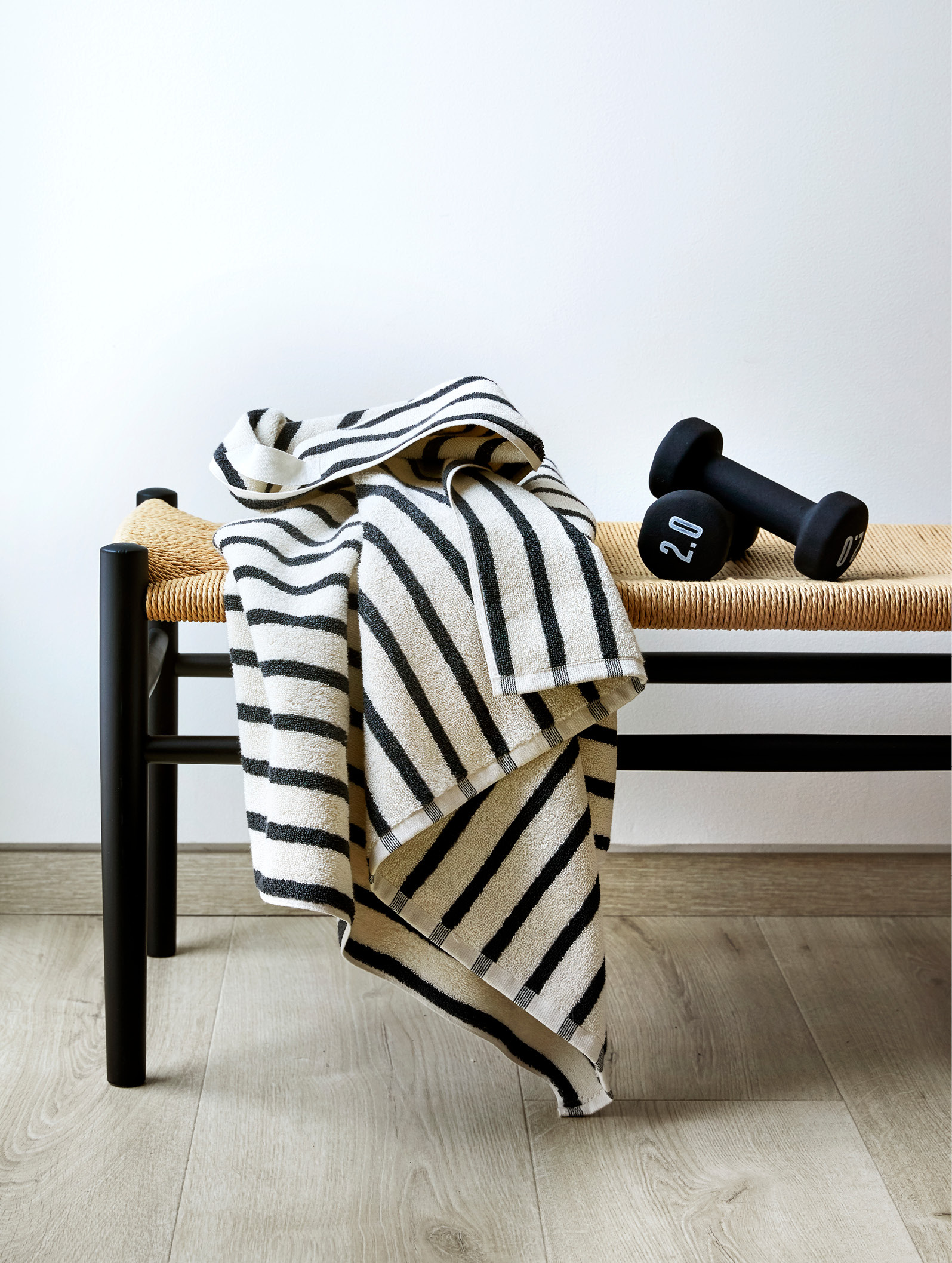 Everyday Stripe håndkle antrasitt